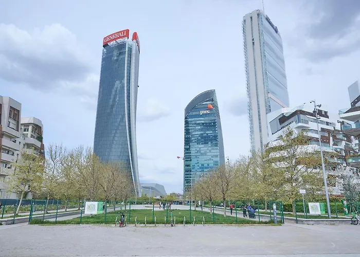 Milan Retreats Fiera Milano City